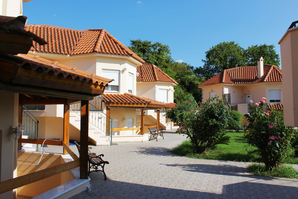 Sungate Beach Ровиес Стая снимка
